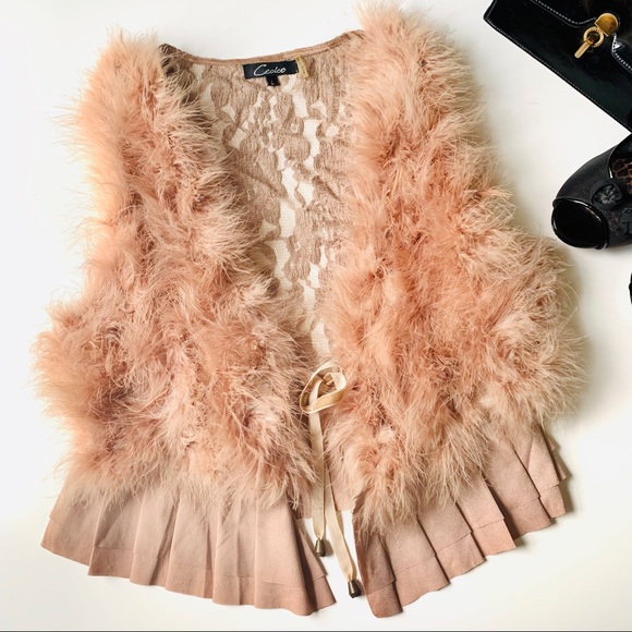 Cecico Jackets & Blazers - Cecico 100% Fur Tan Gold Vest 🧡